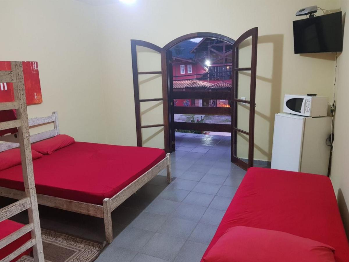 Villa Garden - Suites Маресиас Экстерьер фото
